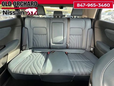 Used 2023 Nissan Ariya AWD/4WD image 13