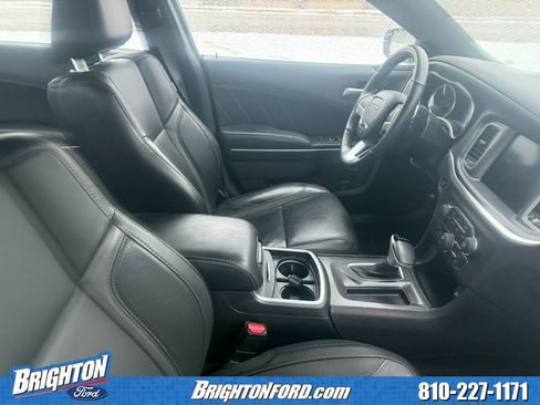Used 2018 Dodge Charger GT image 7