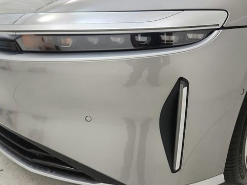 Used 2023 Lucid Air Touring AWD/4WD image 23