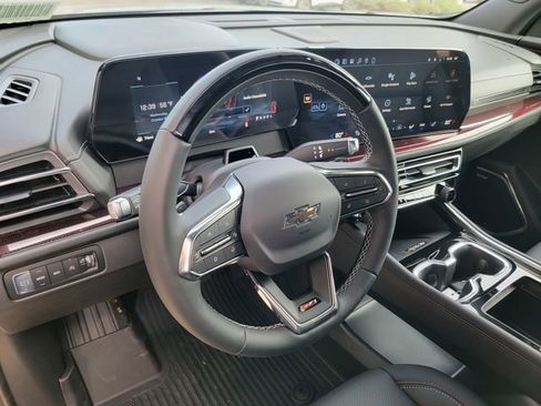 New 2026 Chevrolet Traverse Z71 w/ Enhanced Driving Package image 12