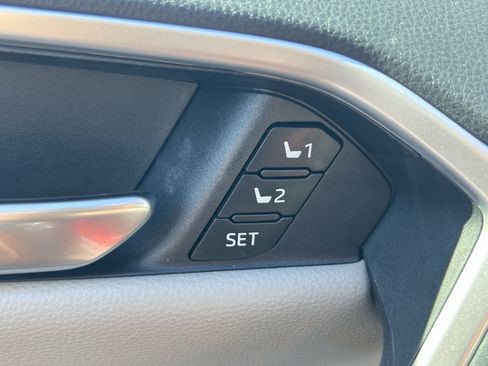 Used 2019 Toyota RAV4 Limited w/ All Weather Liner Package AWD/4WD image 25