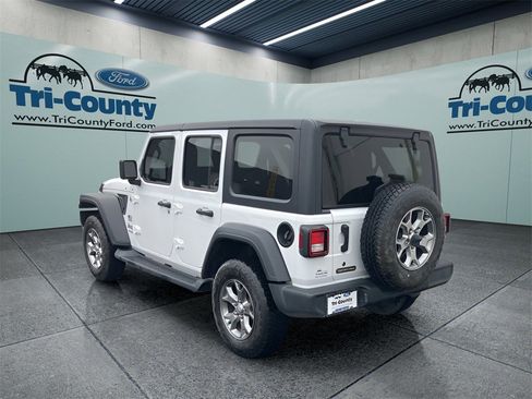 Used 2020 Jeep Wrangler Unlimited Sport image 5