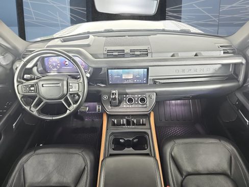 Used 2020 Land Rover Defender 110 X AWD/4WD image 9
