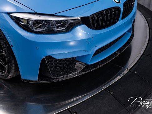 Used 2018 BMW M4 Coupe image 3