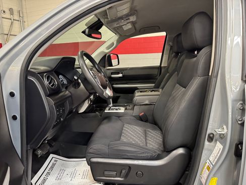 Used 2021 Toyota Tundra SR5 w/ Trail Edition AWD/4WD image 14