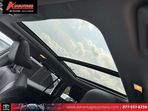 Used 2022 Toyota Highlander Platinum AWD/4WD image 26