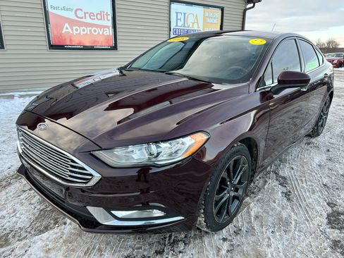 Used 2018 Ford Fusion SE w/ Equipment Group 201A image 1