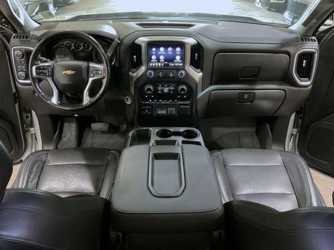 Used 2020 Chevrolet Silverado 1500 LTZ image 13