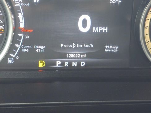 Used 2017 RAM 1500 Laramie w/ Convenience Group image 25