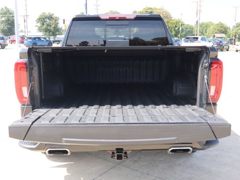 Used 2019 GMC Sierra 1500 Denali w/ Technology Package AWD/4WD image 30