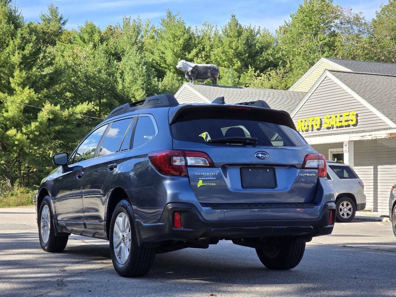 Used 2018 Subaru Outback 2.5i Premium AWD/4WD image 5
