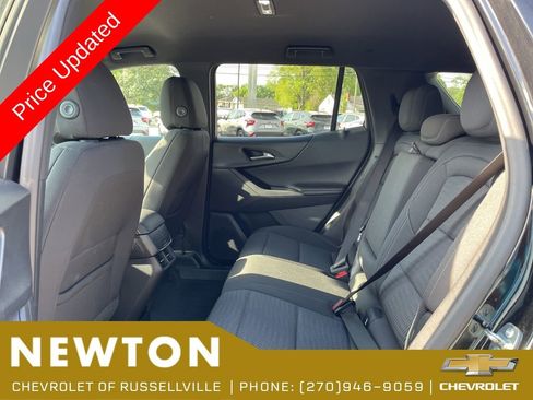 Used 2025 Chevrolet Equinox LT FWD image 14