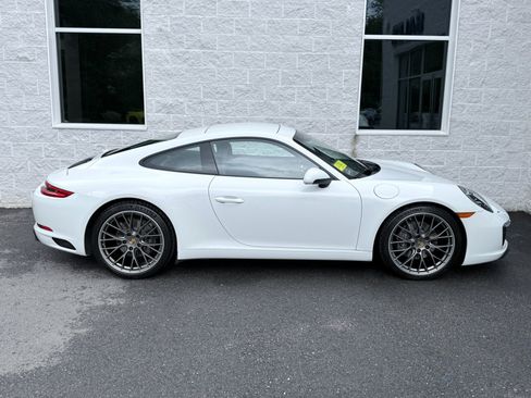 Used 2017 Porsche 911 Carrera 4 AWD/4WD image 35