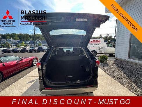 Used 2023 Toyota RAV4 Limited image 86