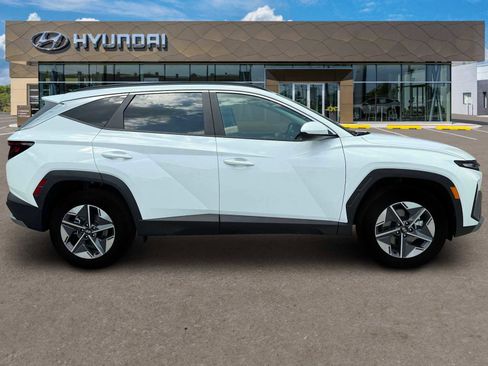 Used 2025 Hyundai Tucson SEL image 9
