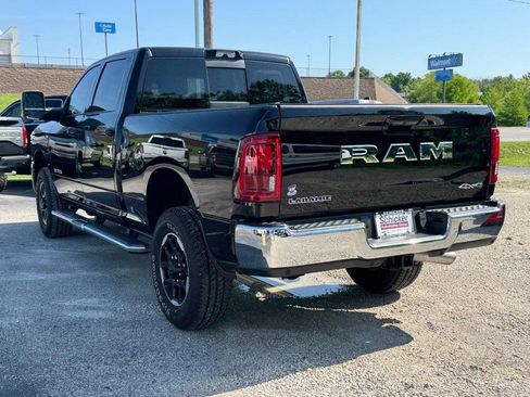 Used 2025 RAM 2500 Laramie AWD/4WD image 6