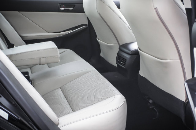 Used 2014 Lexus IS 250 w/ Navigation Package RWD image 23