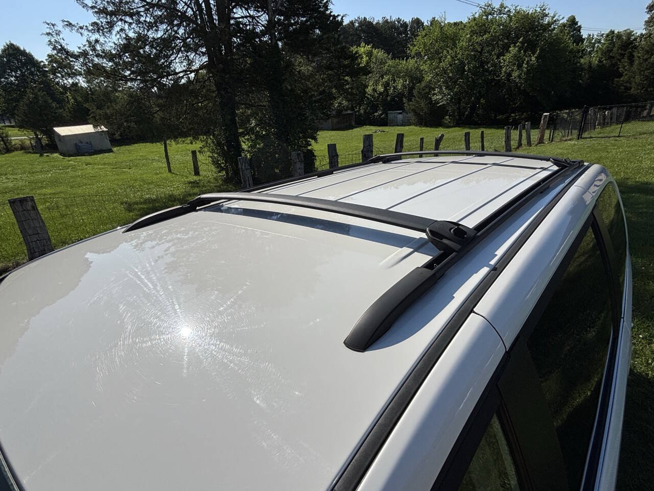 Used 2010 Chrysler Town & Country Touring Plus FWD image 29