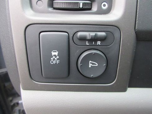 Used 2011 Honda CR-V SE image 22