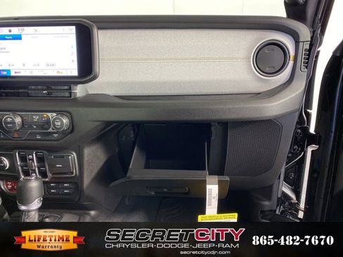 New 2026 Jeep Wrangler Unlimited Sport image 35