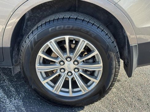 Used 2019 Cadillac XT5 Luxury image 7