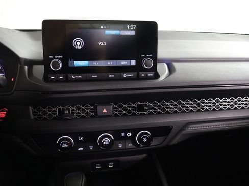 Used 2024 Honda Accord LX image 40