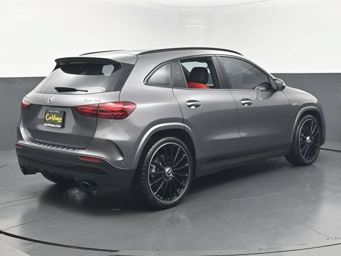 Used 2024 Mercedes-Benz GLA 35 AMG 4MATIC image 5