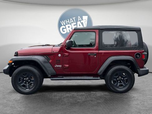 Used 2021 Jeep Wrangler Sport image 7