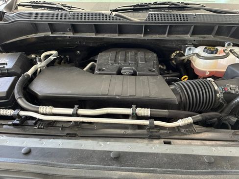 Used 2025 Chevrolet Silverado 1500 W/T w/ WT Value Package AWD/4WD image 35