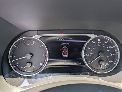 New 2025 Nissan Sentra SR w/ SR Premium Package image 16