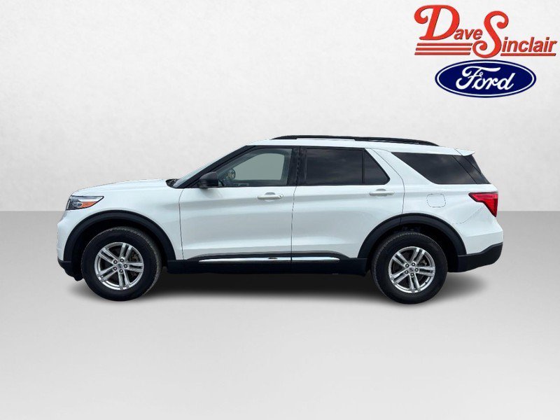 Certified 2024 Ford Explorer XLT w/ Equipment Group 202A AWD/4WD image 10