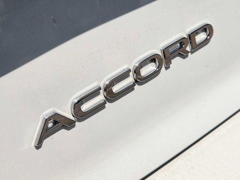Used 2023 Honda Accord Sport image 12