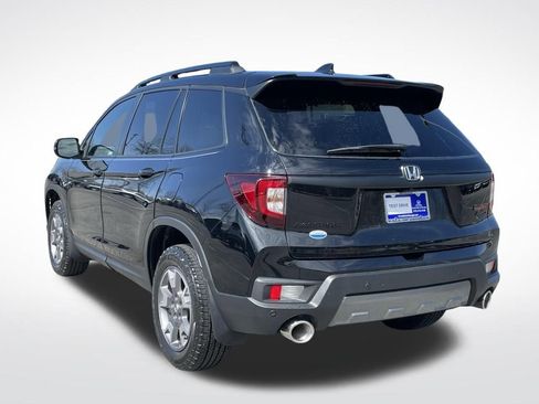 Certified 2023 Honda Passport TrailSport image 4