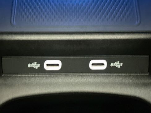 Used 2022 Volkswagen ID.4 Pro S RWD image 25