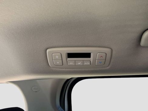 New 2026 Kia Carnival FWD image 26