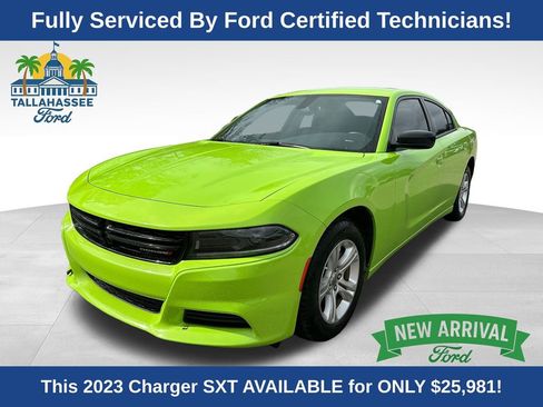 Used 2023 Dodge Charger SXT image 1