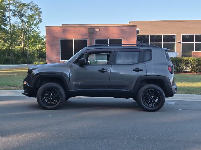 Used 2018 Jeep Renegade Sport w/ Power & Air Group AWD/4WD image 2