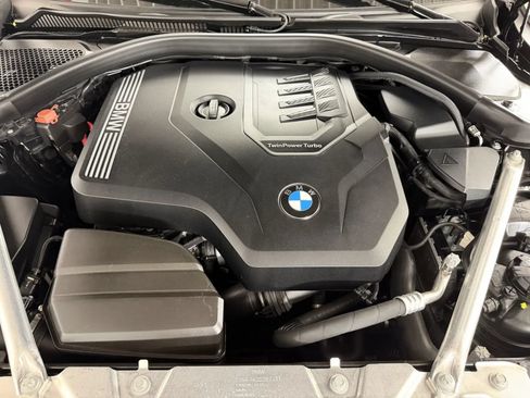 Used 2021 BMW 430i Coupe w/ Premium Package RWD image 9