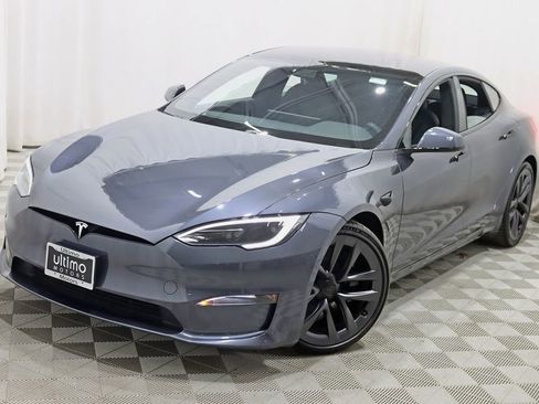 Used 2022 Tesla Model S image 5