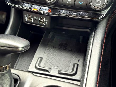 Used 2021 Dodge Durango R/T image 29