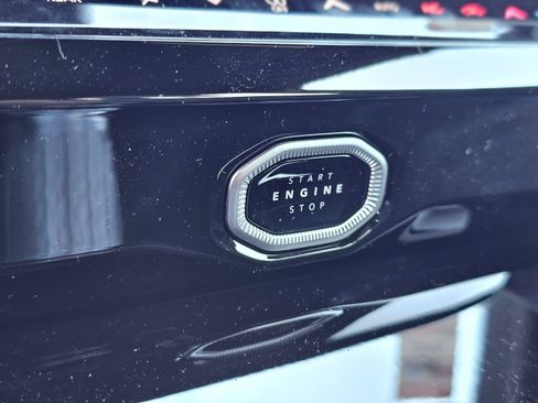 New 2026 Jeep Grand Cherokee Limited AWD/4WD image 14