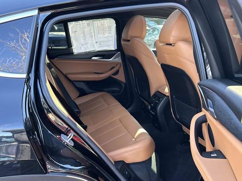 Used 2024 BMW X4 xDrive30i w/ Premium Package image 27