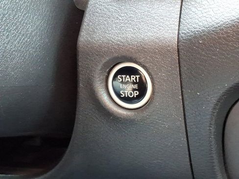 Used 2023 Nissan Frontier SV RWD image 22