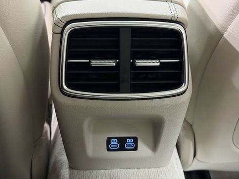 New 2026 Genesis G70 2.5T Prestige image 23