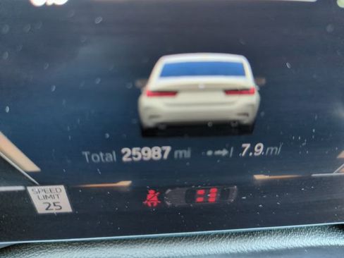 Certified 2024 BMW 330i Sedan image 29