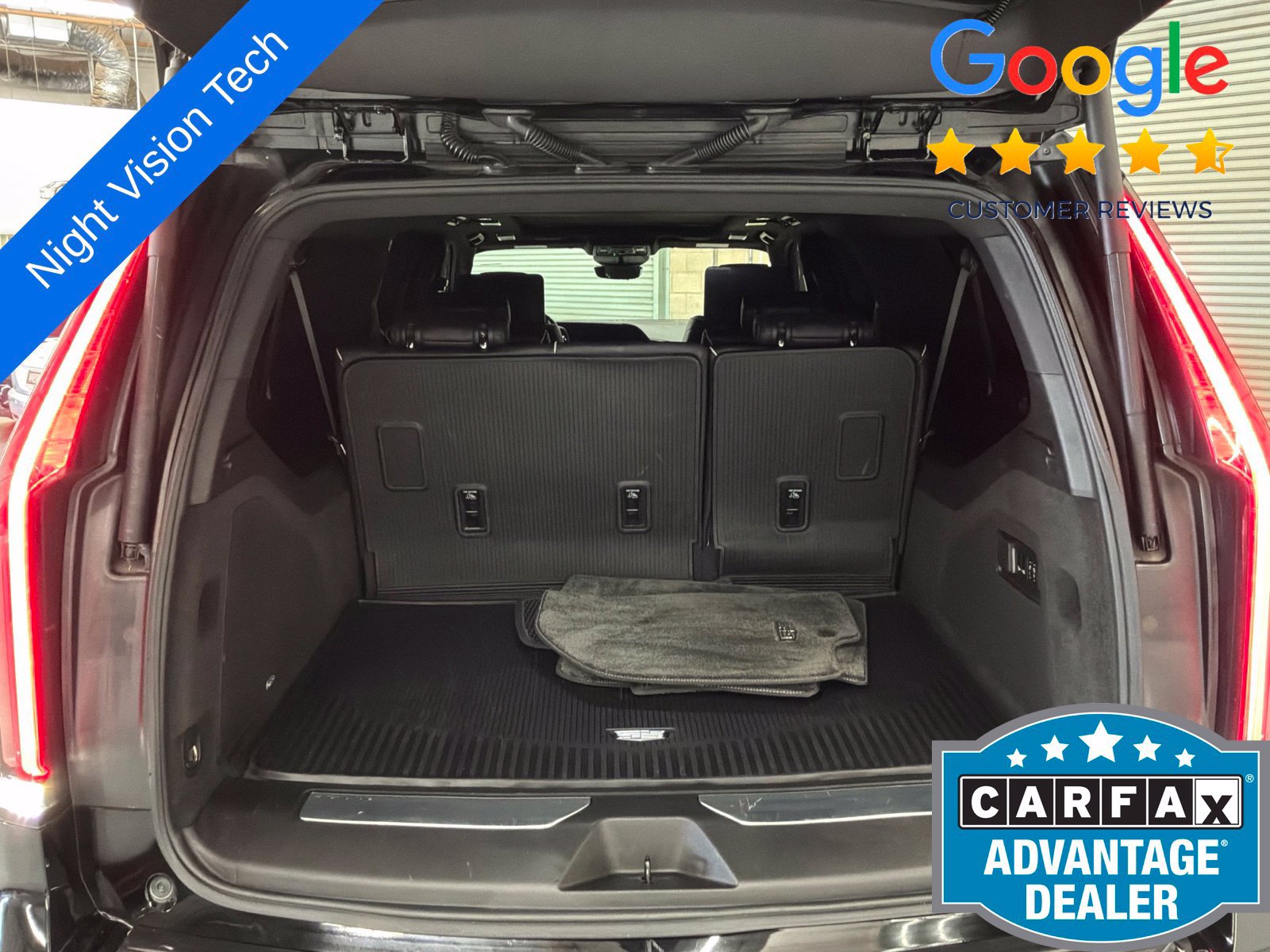 Used 2023 Cadillac Escalade ESV Sport w/ LPO, ONYX Package AWD/4WD image 19