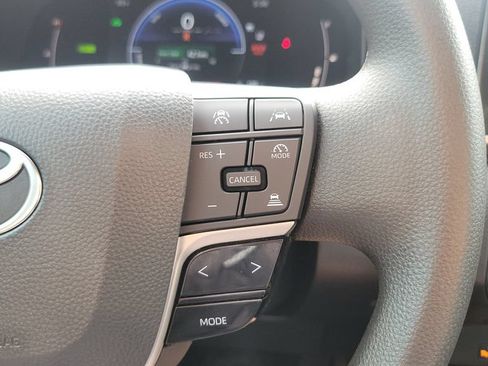 Certified 2025 Toyota Camry LE FWD image 20
