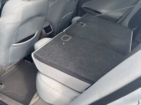 Used 2017 Chevrolet Malibu LT w/ Driver Confidence Package image 25