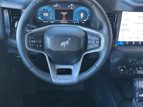 New 2025 Ford Bronco Badlands w/ Sasquatch Package image 14