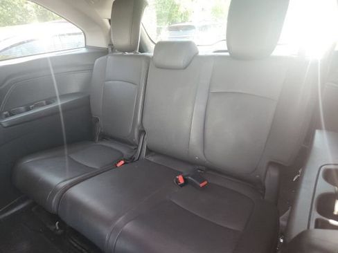 Used 2019 Honda Odyssey EX-L image 11